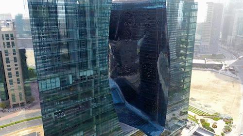 扎哈设计的迪拜酒店,扎哈迪拜综合体图片