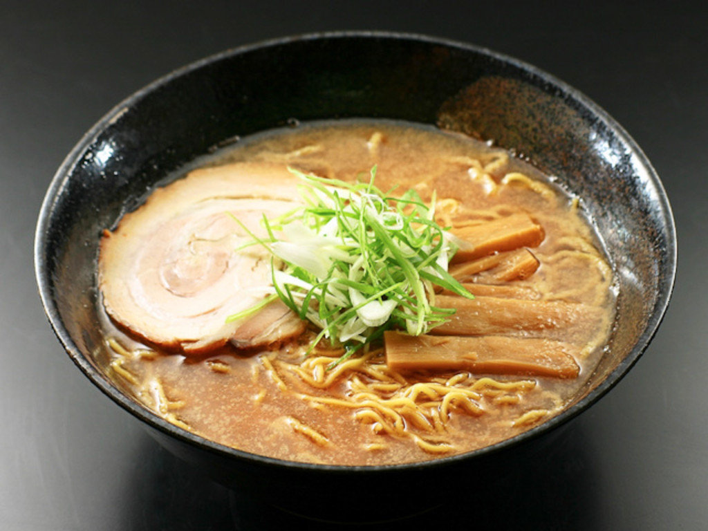 日本北海道拉面哪家好吃,日本北海道札幌拉面