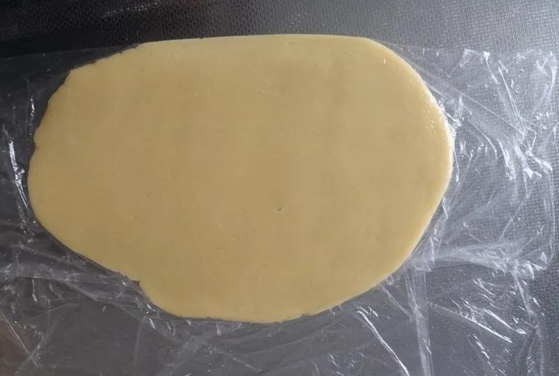 黄油100g的曲奇饼干配方 (酥脆曲奇饼干的最佳配方)