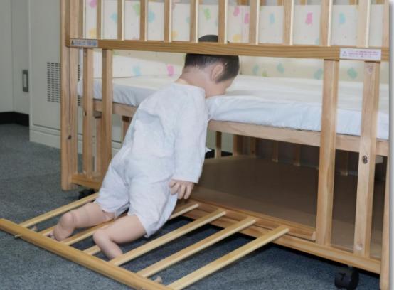 央视不合格婴儿床,有安全隐患的婴儿床