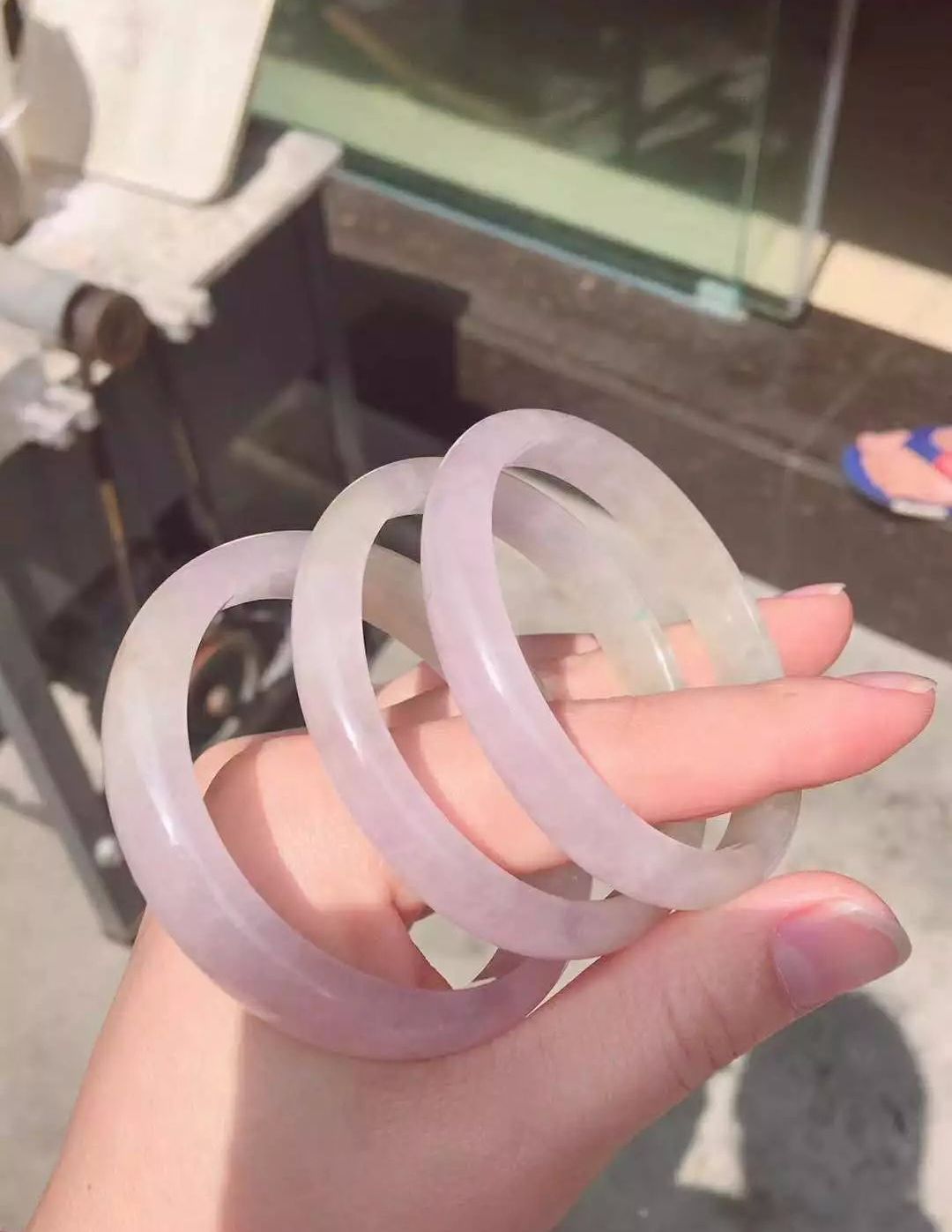 托朋友在缅甸带回来的翡翠手镯,木那冰春翡翠手镯