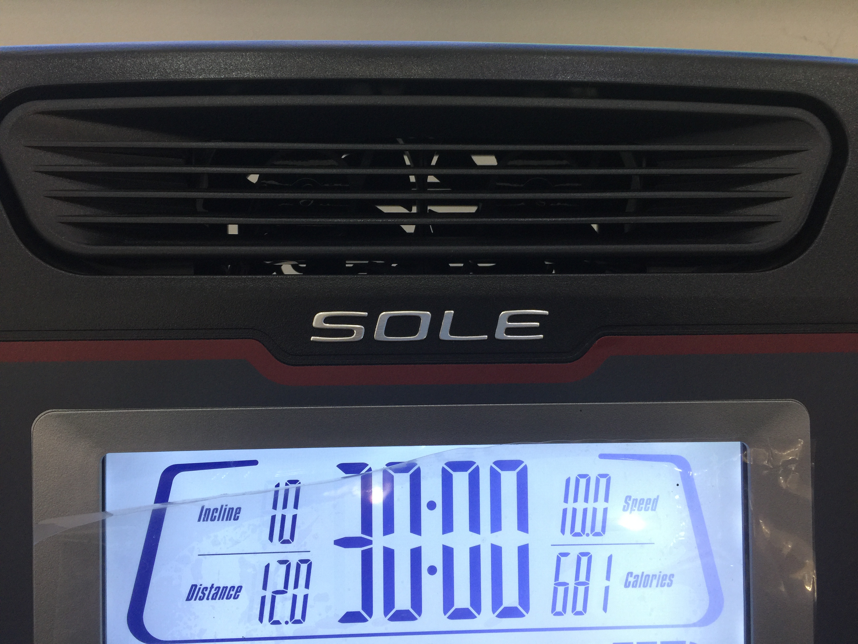 速尔跑步机f63和f80哪个更好,速尔f80pro跑步机怎么样