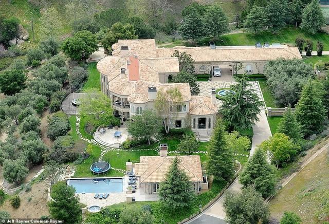 航拍国外豪华私人别墅,实景拍摄带你看豪宅国外