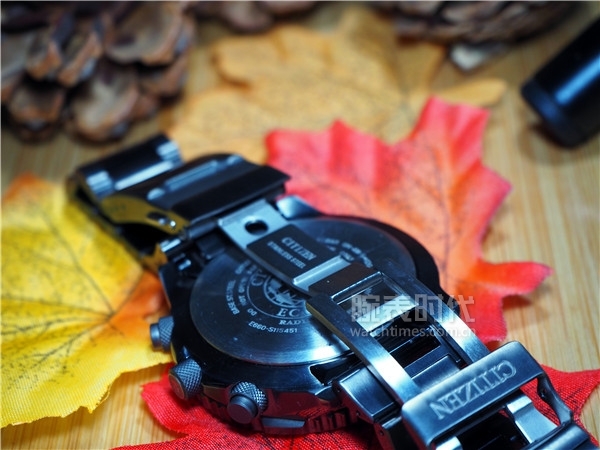 最适合硬汉的西铁城,5000元最酷的西铁城