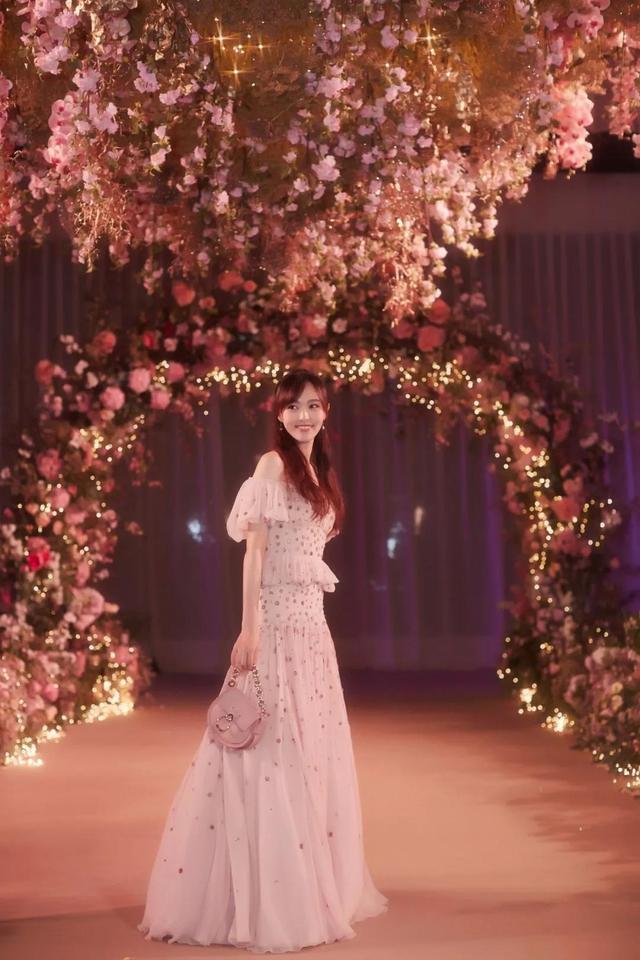 家中小院池塘布置,客厅布置小房间