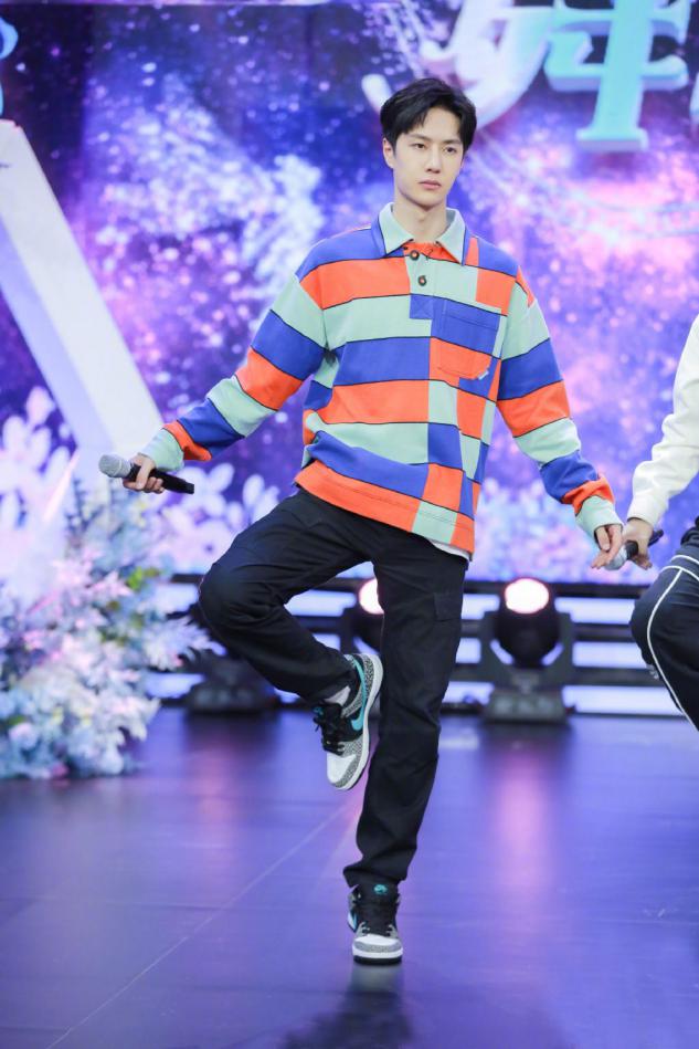 王一博潮流视频,王一博秋冬造型合集