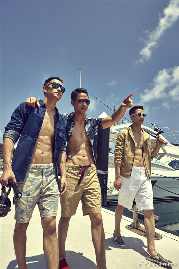 CtrlC+CtrlV=鲜肉值翻倍!双胞胎帅哥总是能带来双倍的快乐