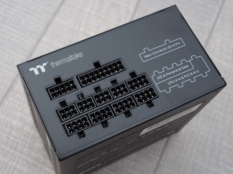 tt曜越电源推荐,曜越智能ai电源
