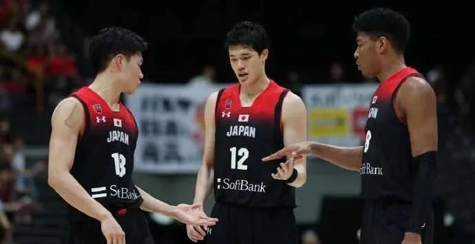 鍦哄潎12.5鐩栧附,鍦哄潎12鐩栧附