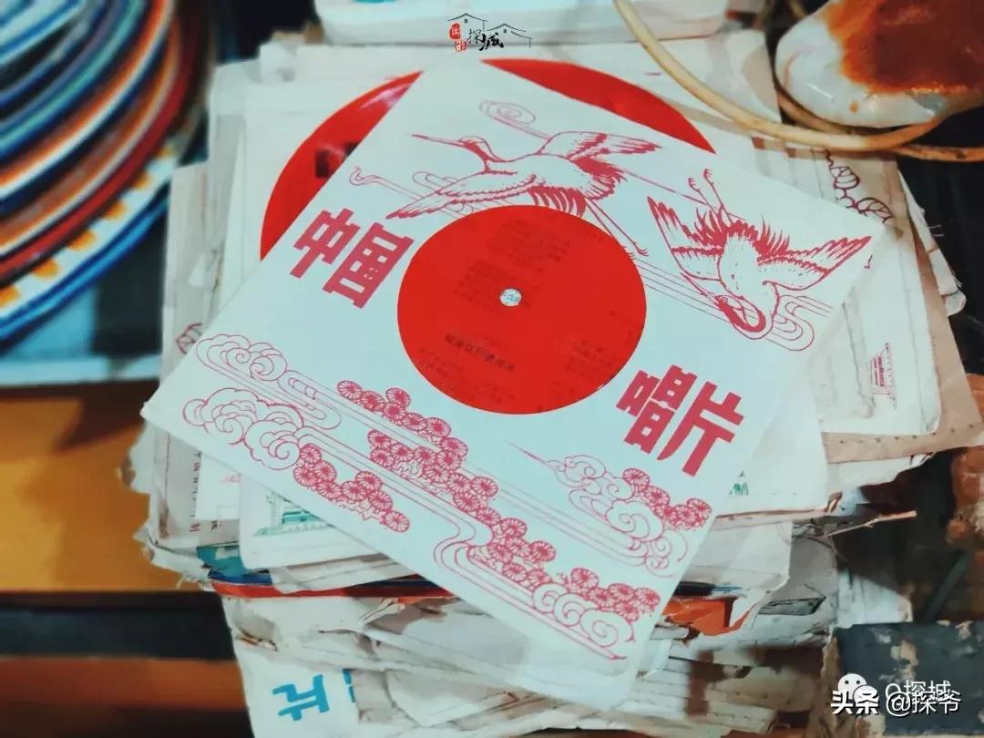 重庆大学城跳蚤市场,重庆最大跳蚤二手市场