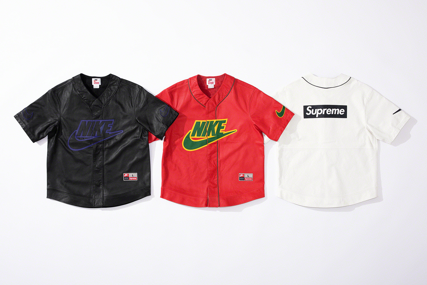 supremenike联名外套,supremexthenorthface18ss联名款开箱