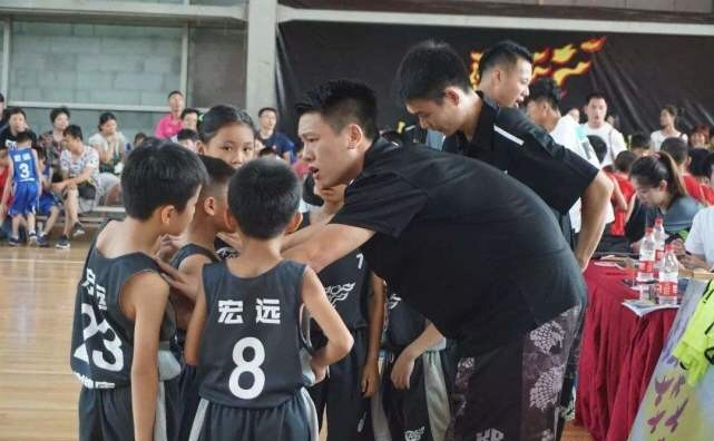 肯巴沃克超级控卫,20-21赛季肯巴沃克