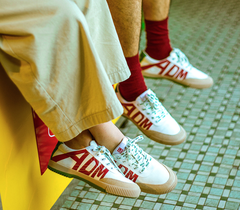 不买adidas、Nike之后，这些国货牌子还可以选，好看好穿还不贵