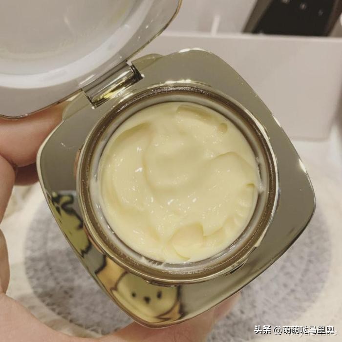 6款好用混油皮面霜,6款面霜实测40块钱买油皮亲妈