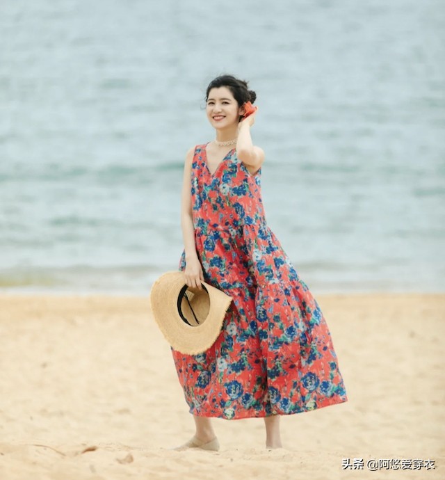 为什么你穿碎花裙不高级,为什么碎花裙怎么穿都不高级