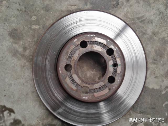 1万左右的二手车迈腾能买吗,胖哥买二手车