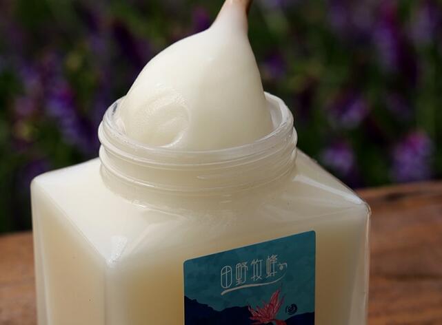 好蜂蜜会结晶吗,不凝固的蜂蜜是真蜂蜜吗