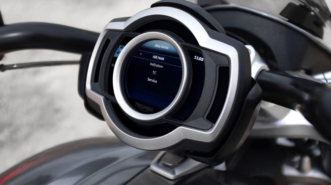 英国凯旋三缸大火箭落地价,凯旋摩托车2024最新款三缸rs