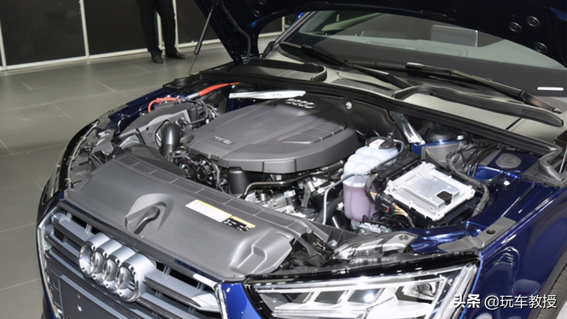 奥迪a445tfsiquattro臻选动感型,9代半的20款奥迪a4