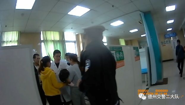 2岁女童血管瘤并发症危在旦夕德州交警开辟绿色生命通道火速送医
