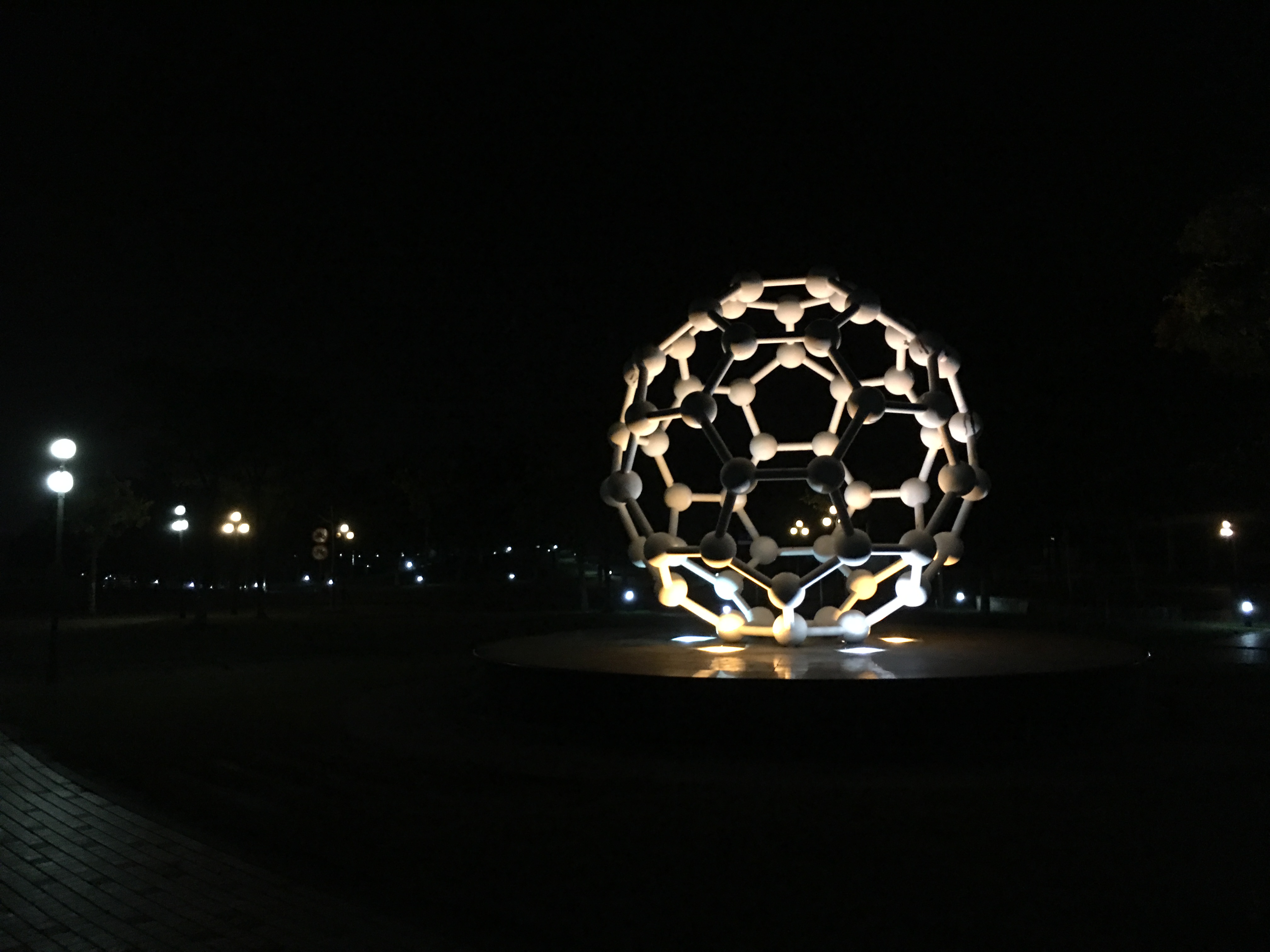 古生物大小和人类对比,古生物与人类对比大小