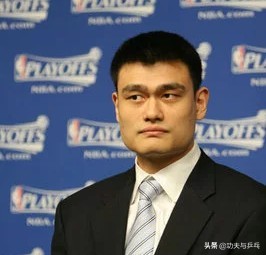 吴庆龙杨鸣赛后握手视频,杨鸣回归辽篮吴庆龙怎么办