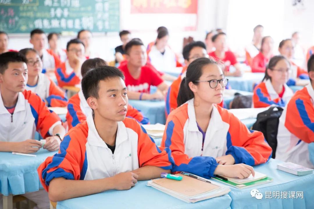 首届高考一本率达77.46%，昆三中经开学校为何成为名校“黑马”？