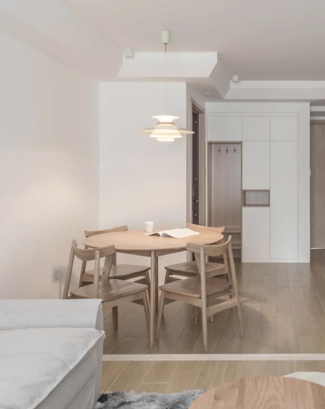 中式风格的精装房改轻奢,精装房微改极简原木风