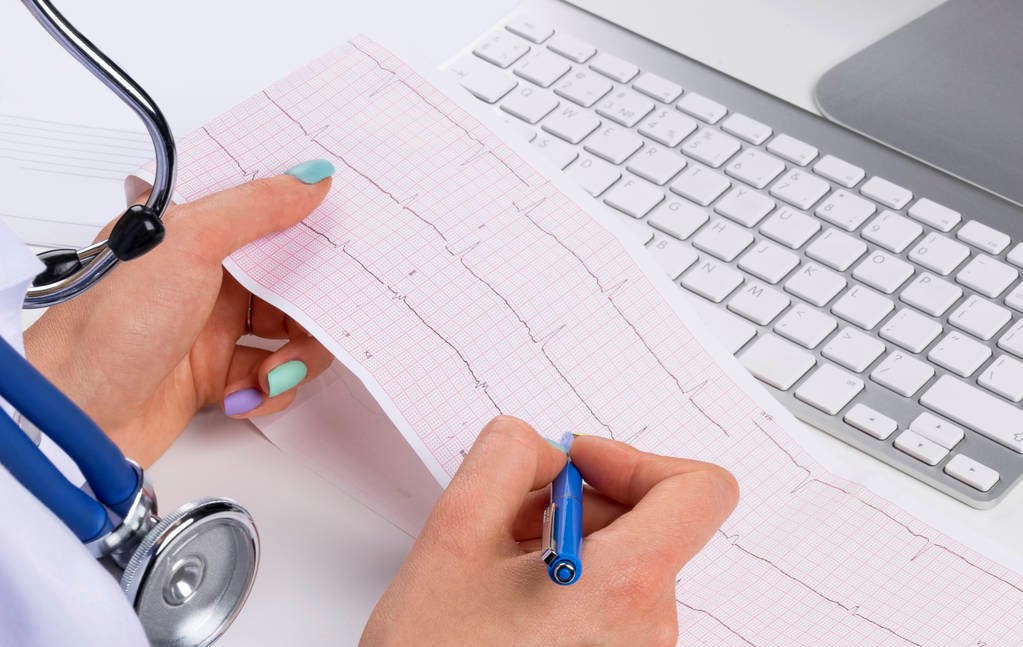 找不出病因要看什么科室,如何区别心脏病或心脏神经官能症