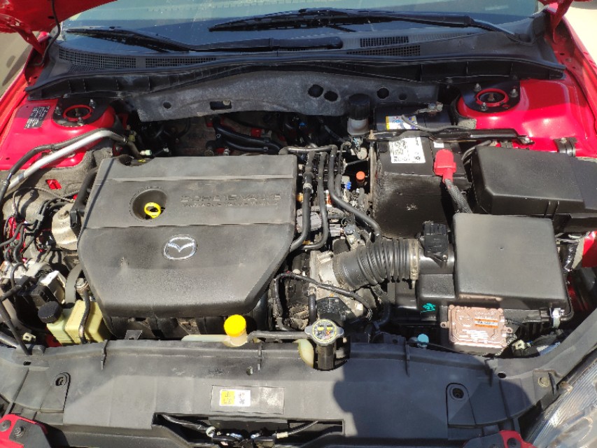 2011款马自达6二手多少钱,2011款马自达6