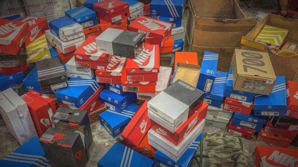 给阿迪耐克代工的鞋厂自有品牌,耐克阿迪的代工厂还造什么鞋子