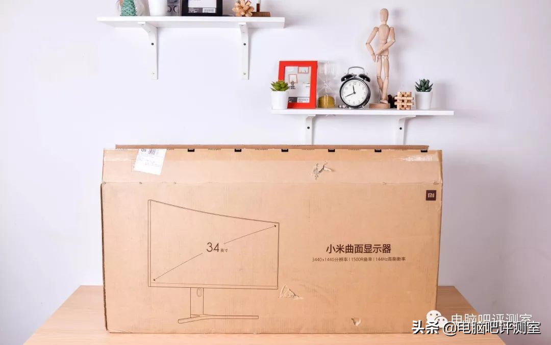 用了两年的小米34寸曲面显示器,小米34寸曲面显示器漏光严重