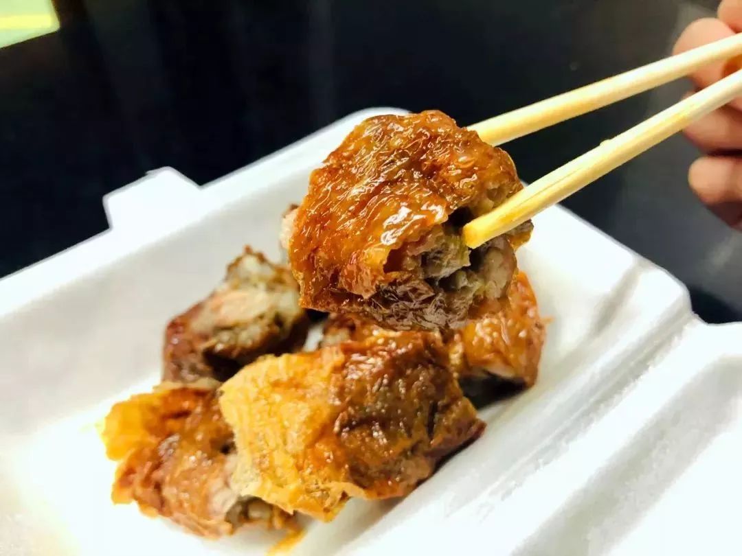 没事千万别去八市！厦门90后姑娘冒雨带着两百块来这里，结果...