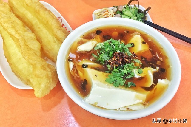 夜市小吃摊暴利小吃,摆小吃摊什么小吃最赚钱