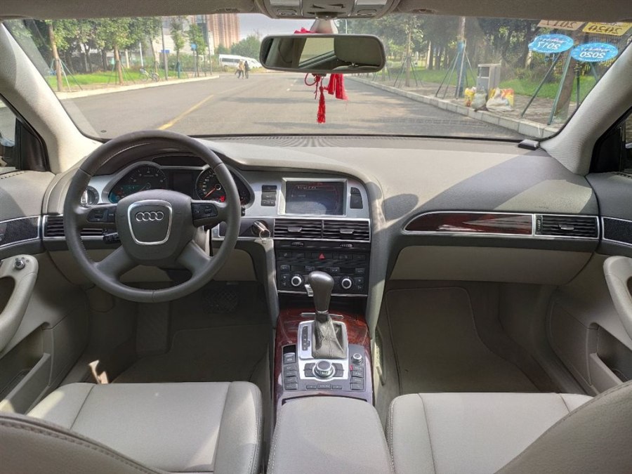 2009款奥迪a6l2.8quattro豪华版,2009款奥迪a6l2.8值得购买么