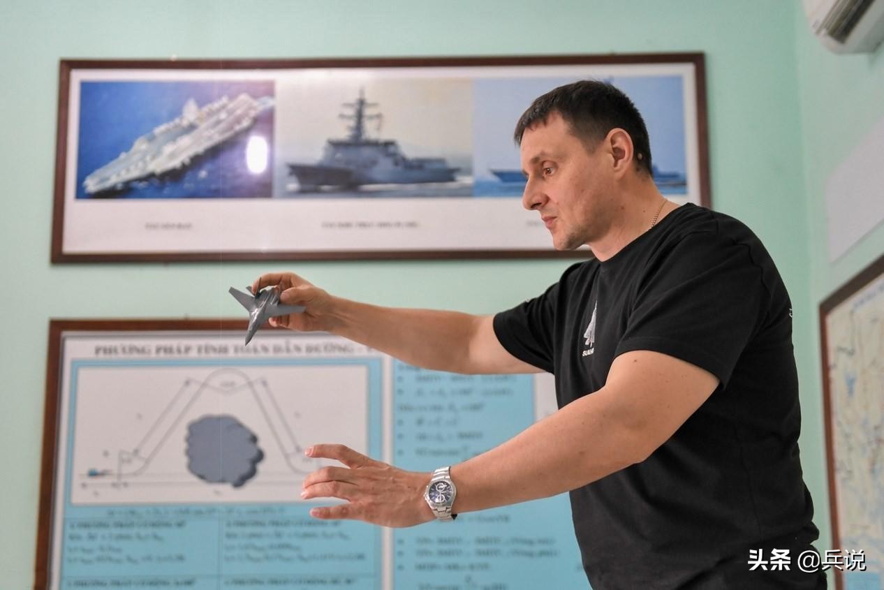 苏35战斗机试飞视频,俄军苏35战斗机射击