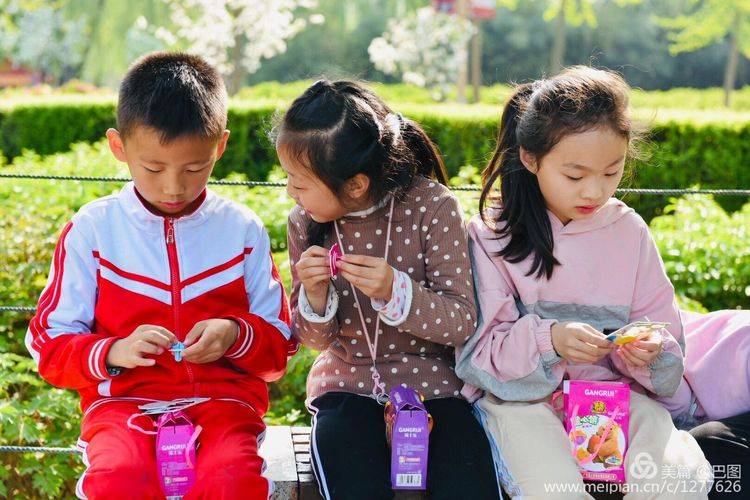 2019年“六一”节，洛阳巴图老师百幅儿童摄影图片