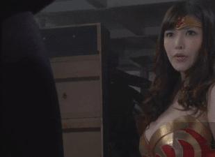 搞笑gif给你们表演个滑翔式刹车,搞笑灌篮动态图