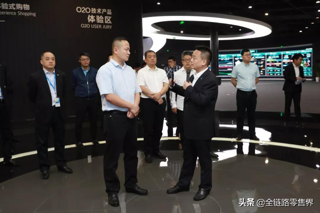 酒企和互联网巨子跨界携手，苏宁易购与五粮液合作升级