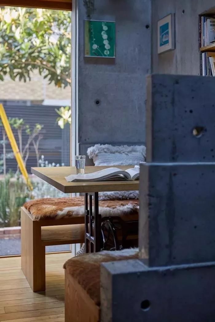 买不起大房子，日本教授为妻子造18m²“豪宅”当生日礼物.......