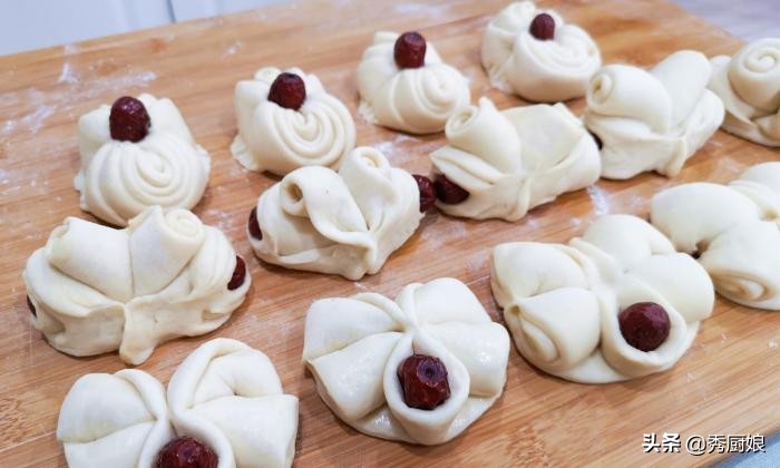 简单的枣花馍馍教程,传统枣花馍馍的几种简单做法