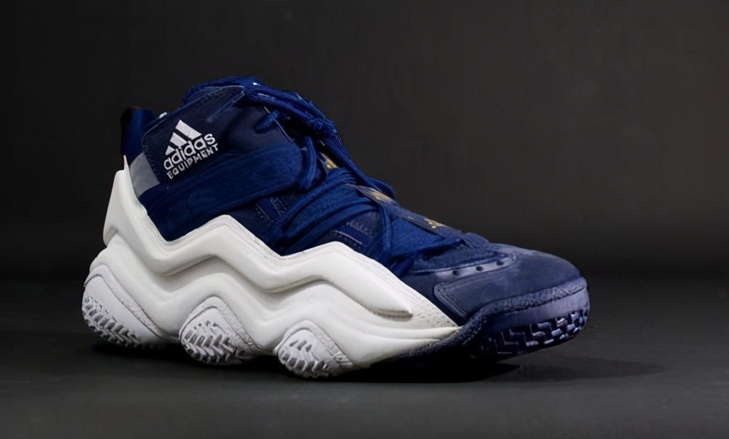 罗斯12代曝光？外底致敬4代颜值普普通通阿迪有情有义？