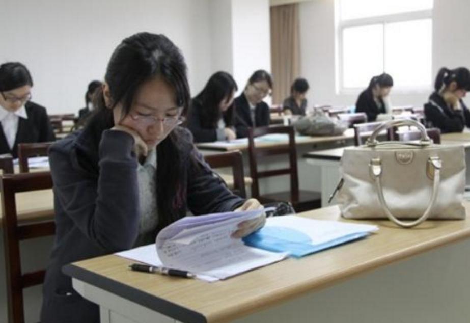 狱警公务员报考条件,狱警公务员是什么级别