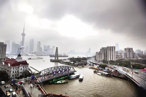 上海人正经历的几大怪事,上海30年代有什么事