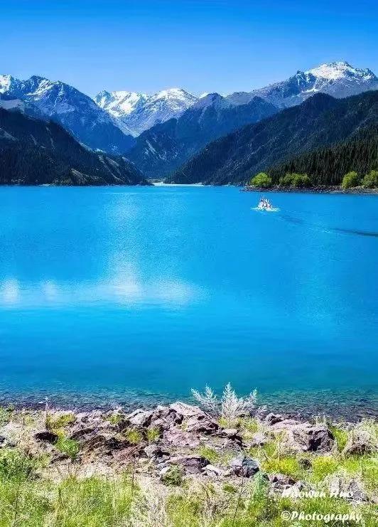 停下脚步聆听风的声音,停下脚步聆听歌声