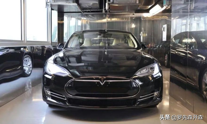 5000万的豪宅有私人电梯吗,高档豪宅用什么电梯