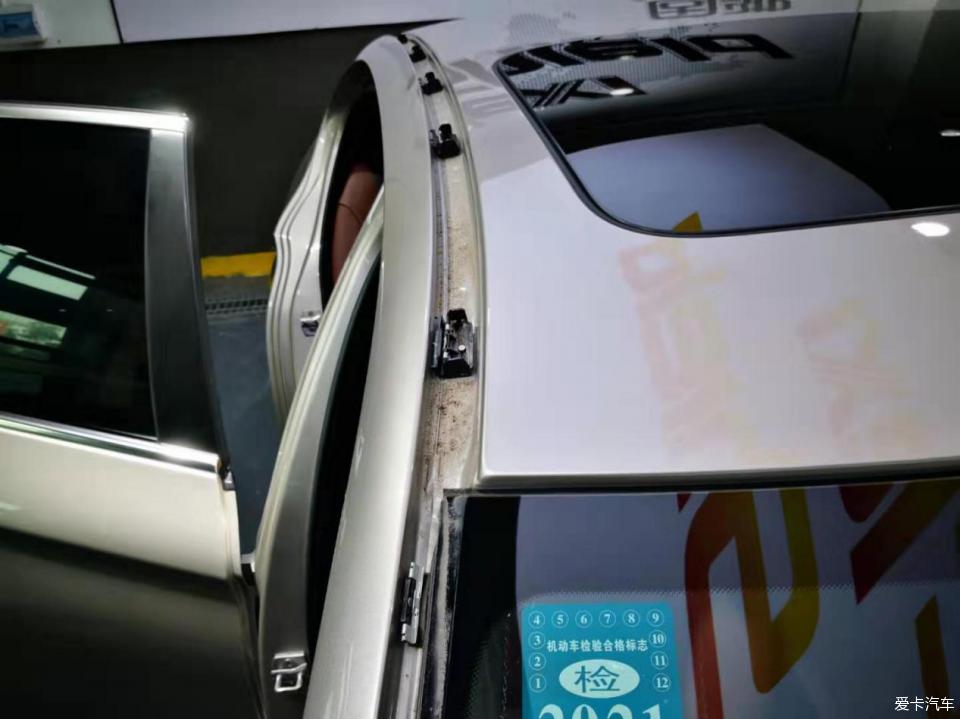 宝马5系贴膜改色罗曼尼红双拼,宝马5系贴膜改色