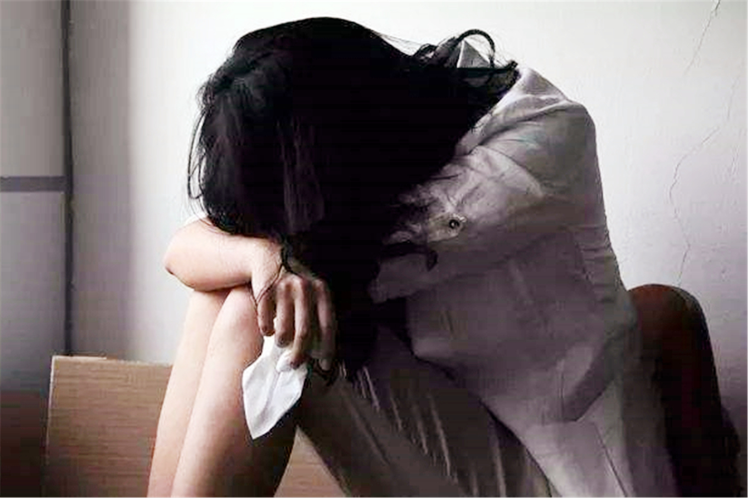 怎么知道摇晃婴儿导致智力低下,怎么知道摇晃宝宝有没有产生危害