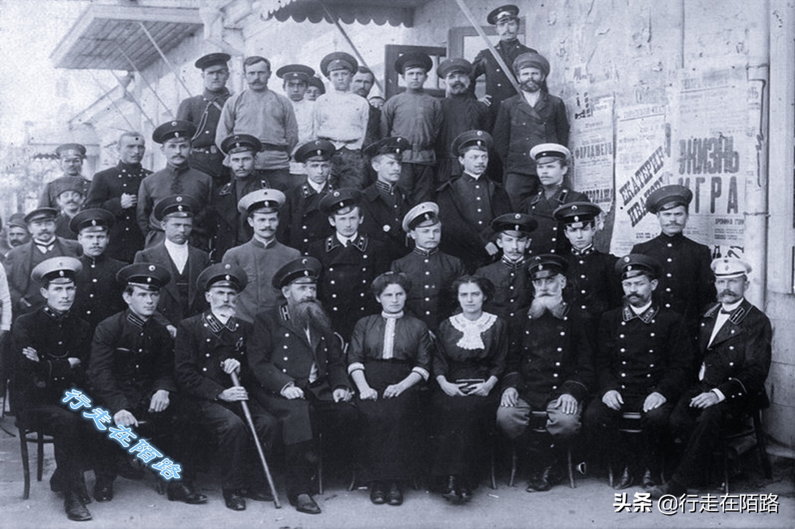 俄罗斯人均收入为什么那么低,俄罗斯真实的工资和物价