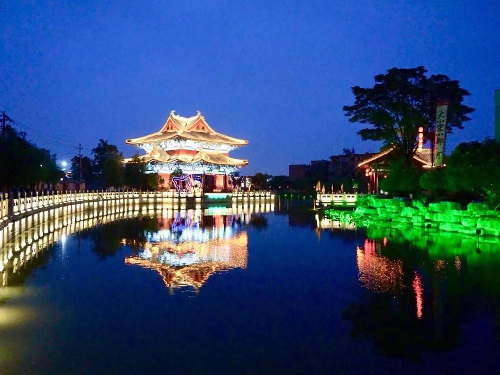 曾经的八朝古都、曾经的河南省省会，如今却沦落为一座四线小城